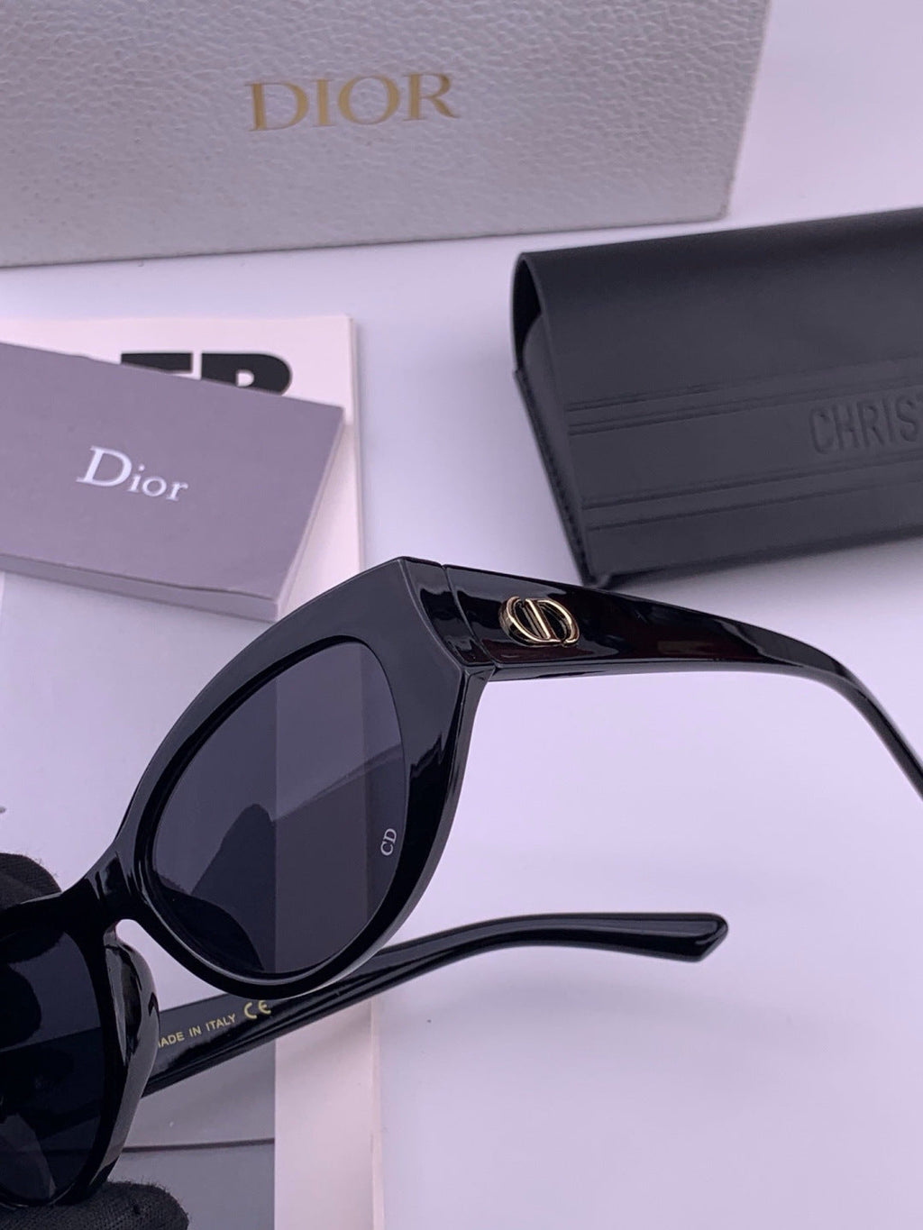 Dior D0293 Fashion Black Lens Sunglasses for Men & Women - 382378 - detail image 3