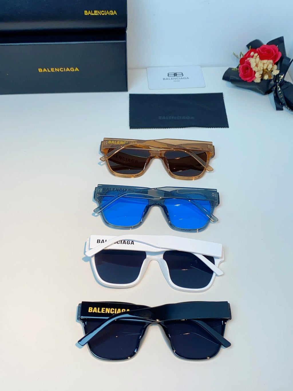 Balenciaga Cat-Eye Brown Lens Sunglasses for Men & Women - detail image 12