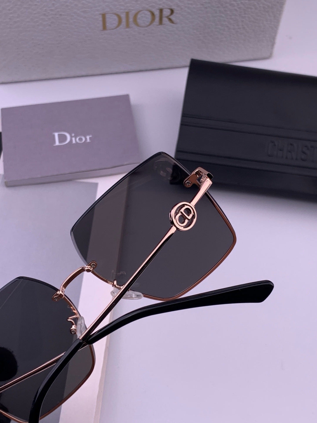Dior CD7371 Lightweight Rimless Black Lens Sunglasses for Women - 382421 - detail image 4