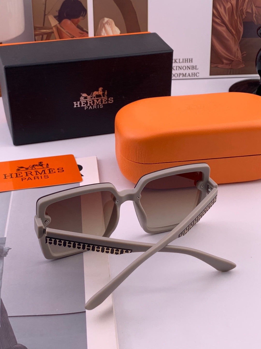 Hermès H1605 Square Black Lens Sunglasses for Men & Women - 433003 - detail image 3