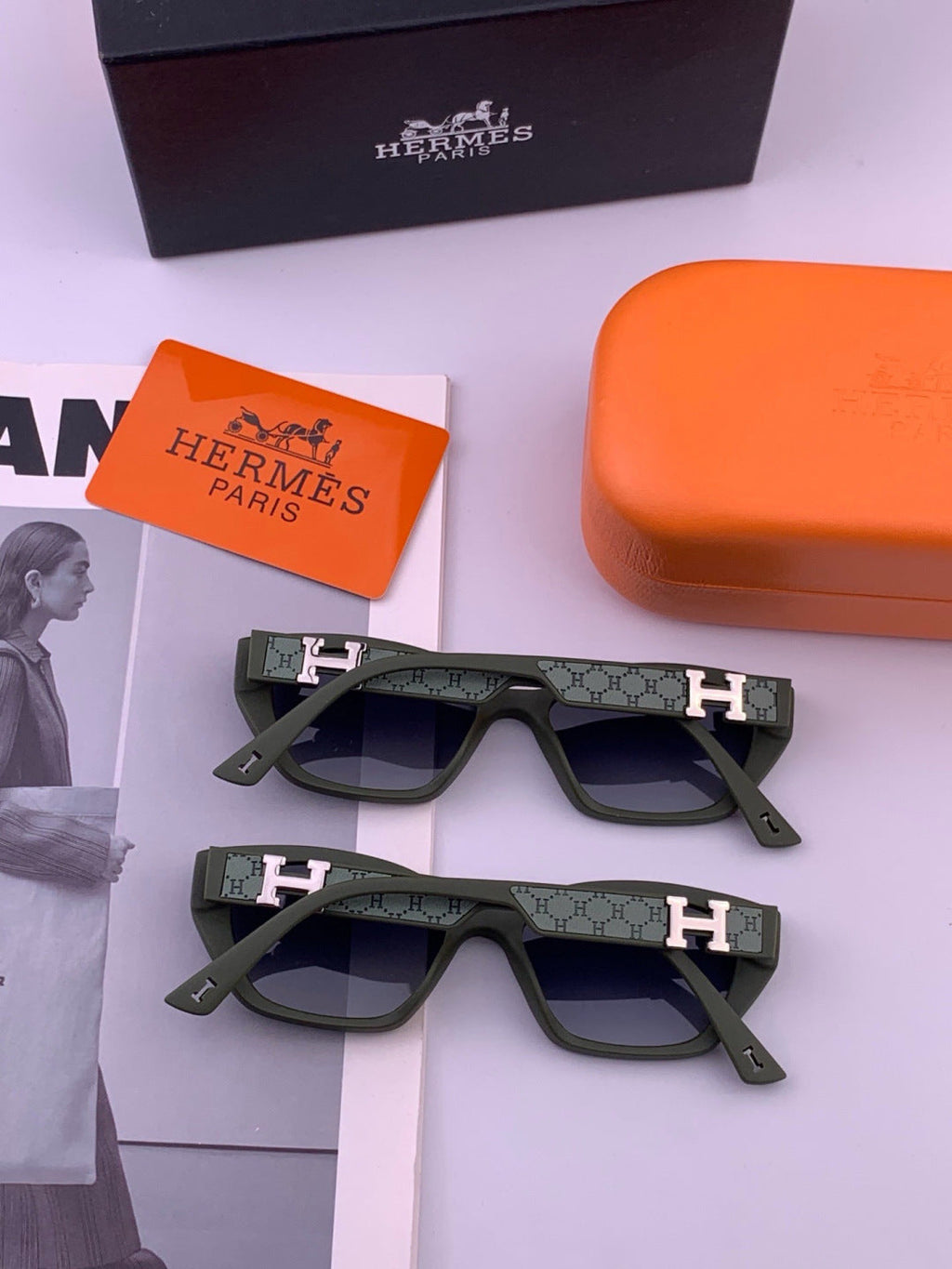 Hermès H3511 Polarized Square Black Lens Sunglasses for Men & Women - 433004 - detail image 4