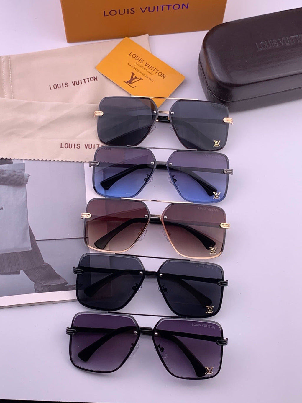 Louis Vuitton L91747 Aviator Gold Lens Sunglasses for Men & Women - 431212 - detail image 7