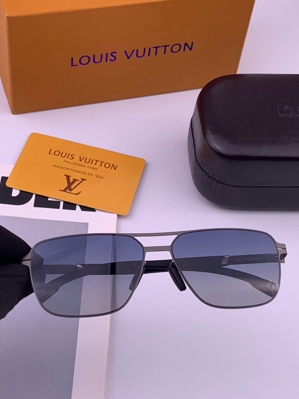 Louis Vuitton L816 Fashion Gold Lens Sunglasses for Men & Women - 431265