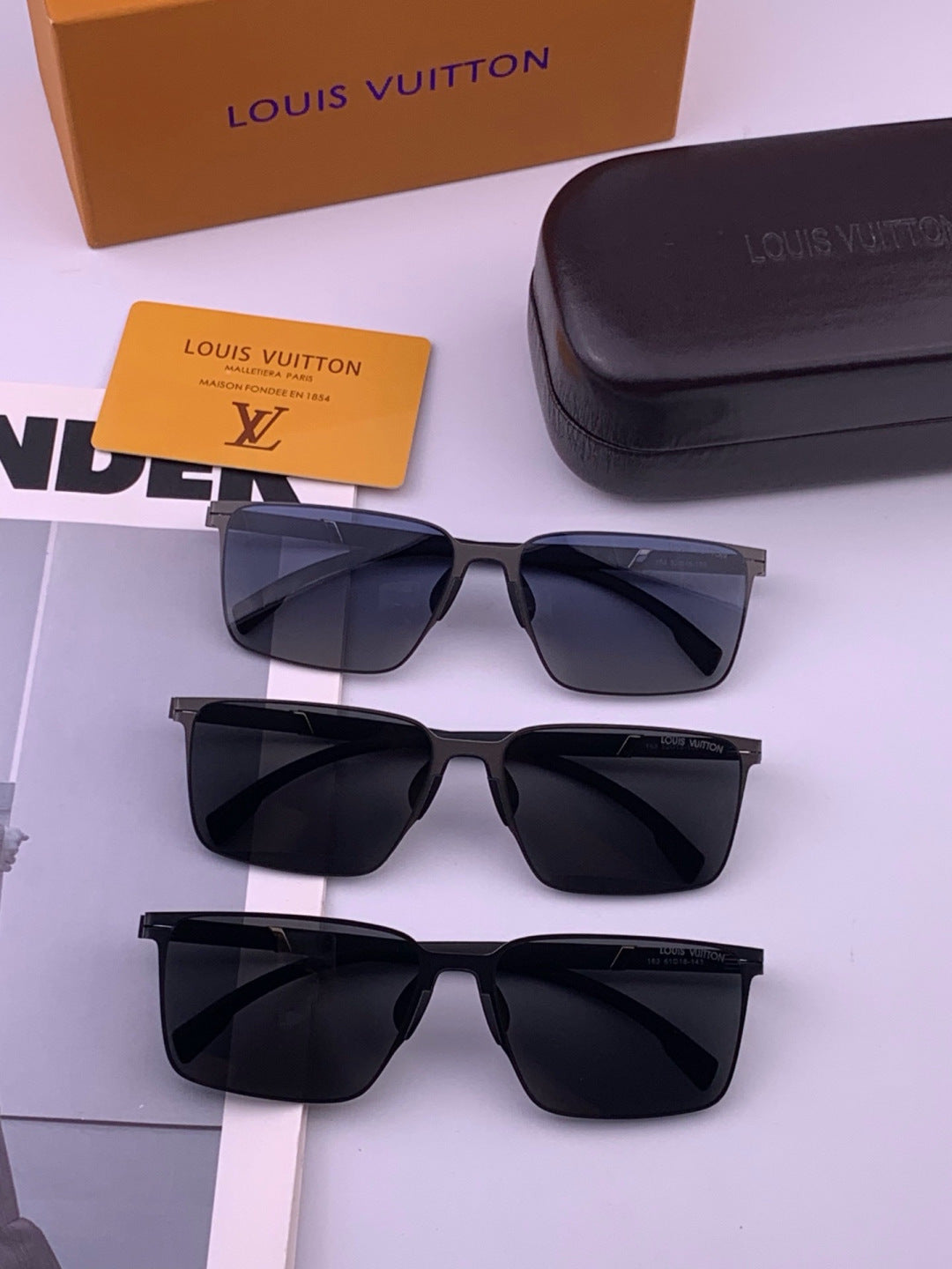 Louis Vuitton L316 Fashion Brown Lens Sunglasses for Men & Women - 431280 - detail image 7