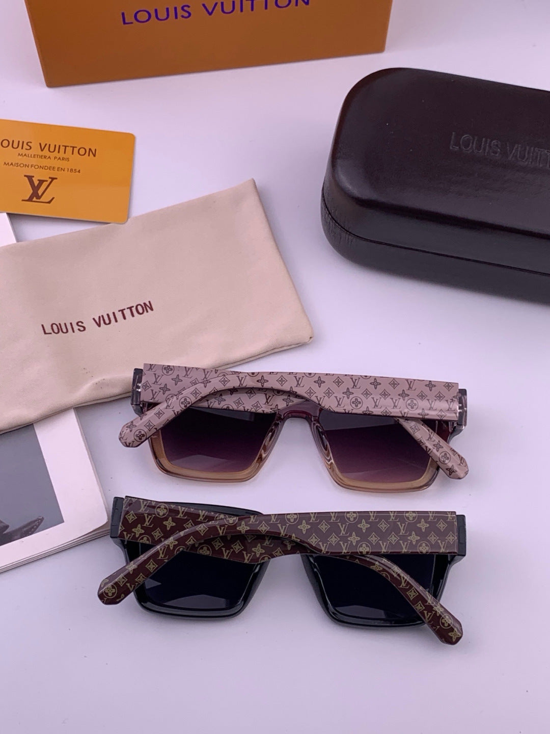 Louis Vuitton Fashion Gold Lens Sunglasses for Men & Women - 448509 - detail image 6
