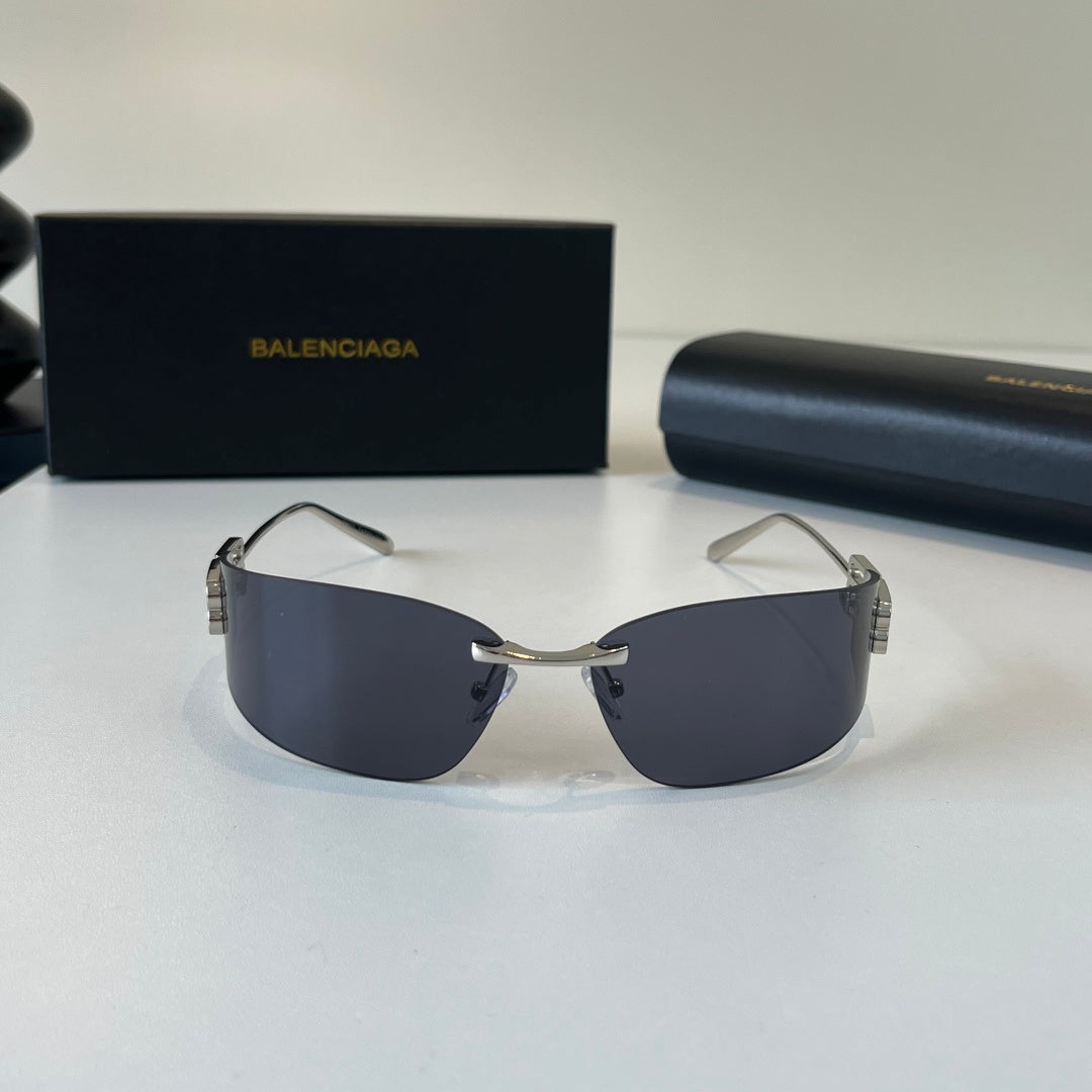 Balenciaga Rectangular Silver Lens Sunglasses for Men & Women - 466020 - detail image 2