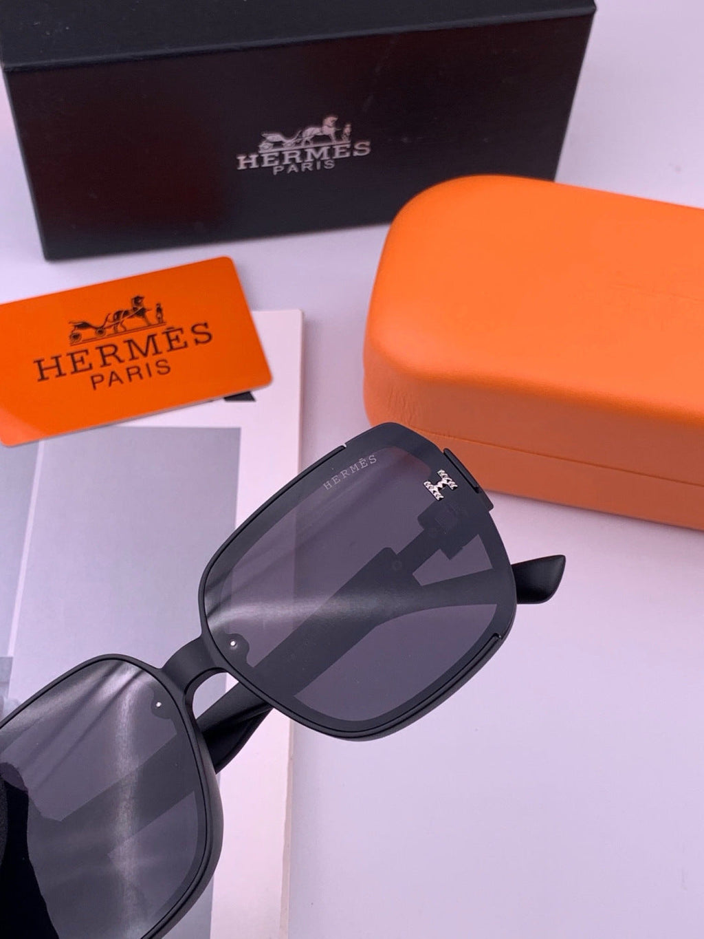 Hermès H8303 Square Black Lens Sunglasses for Men & Women - 466444 - detail image 6