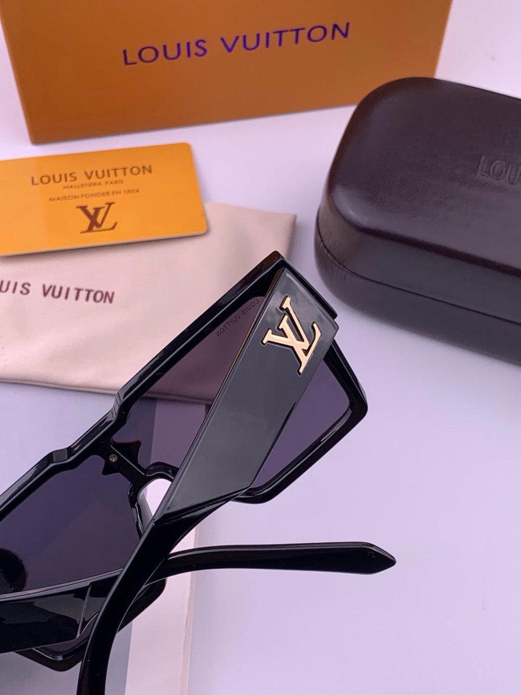 Louis Vuitton L7600 Square Black Lens Sunglasses for Women - detail image 5