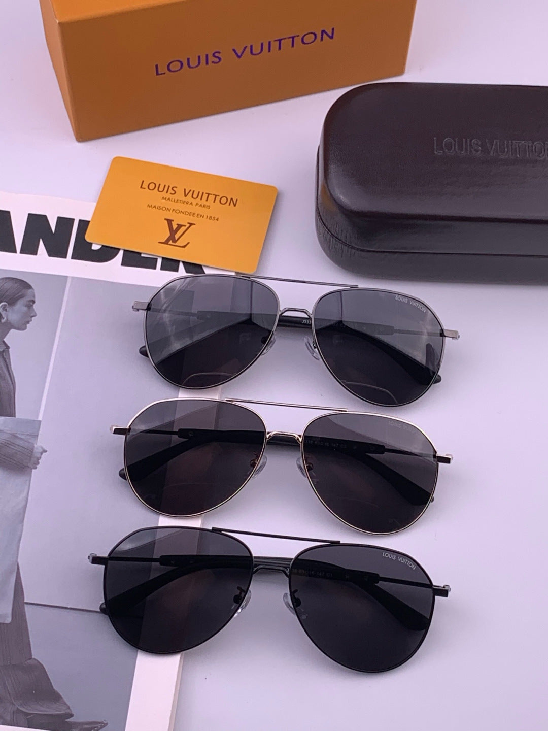 Louis Vuitton L8333 Polarized Aviator Black Lens Sunglasses for Men & Women - detail image 8