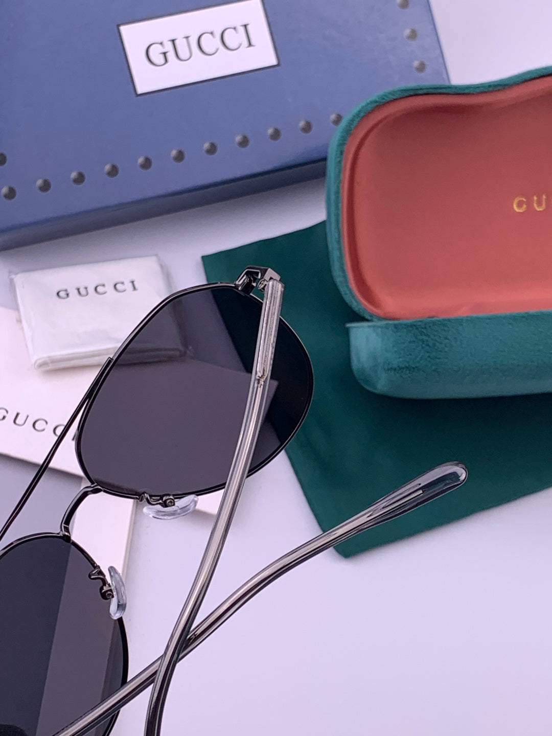 Gucci 5327 Polarized Aviator Gold Lens Sunglasses for Men & Women - 493237 - detail image 5