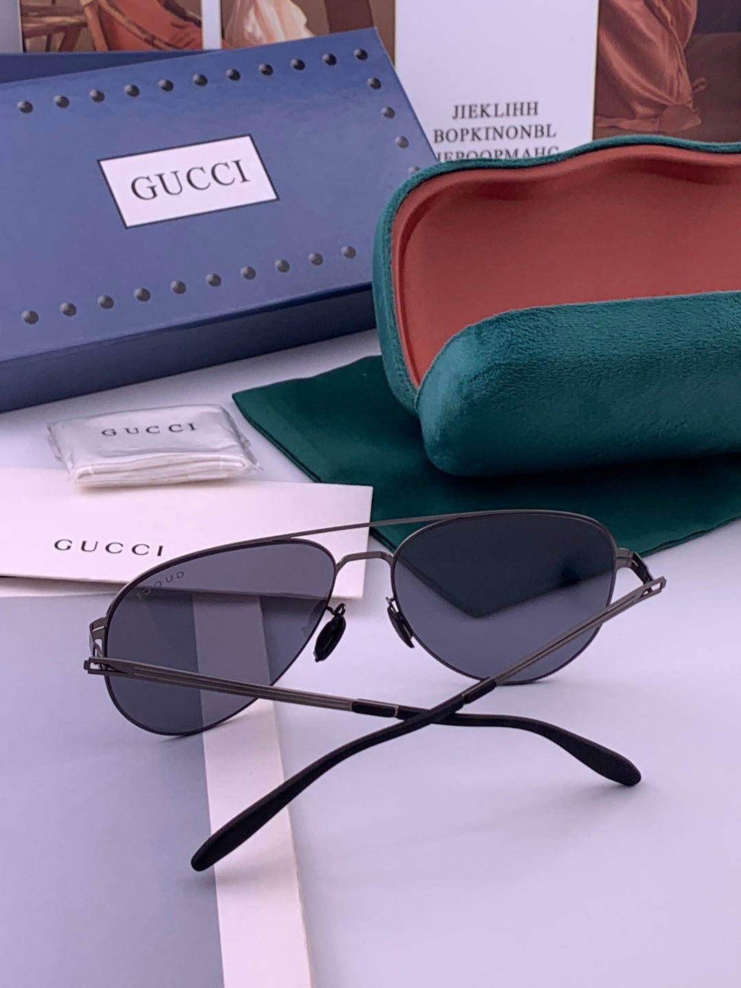 Gucci G0515 Polarized Aviator Gold Lens Sunglasses for Men - detail image 5