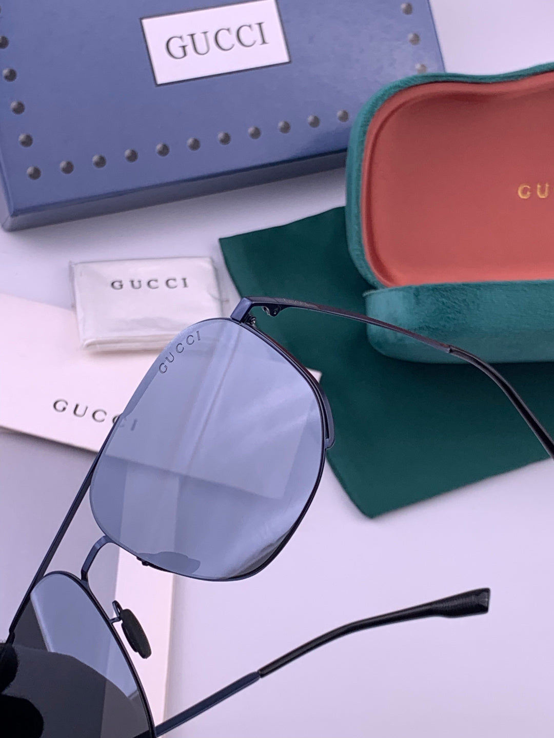 Gucci G0227 Polarized Aviator Brown Lens Sunglasses for Men - detail image 5