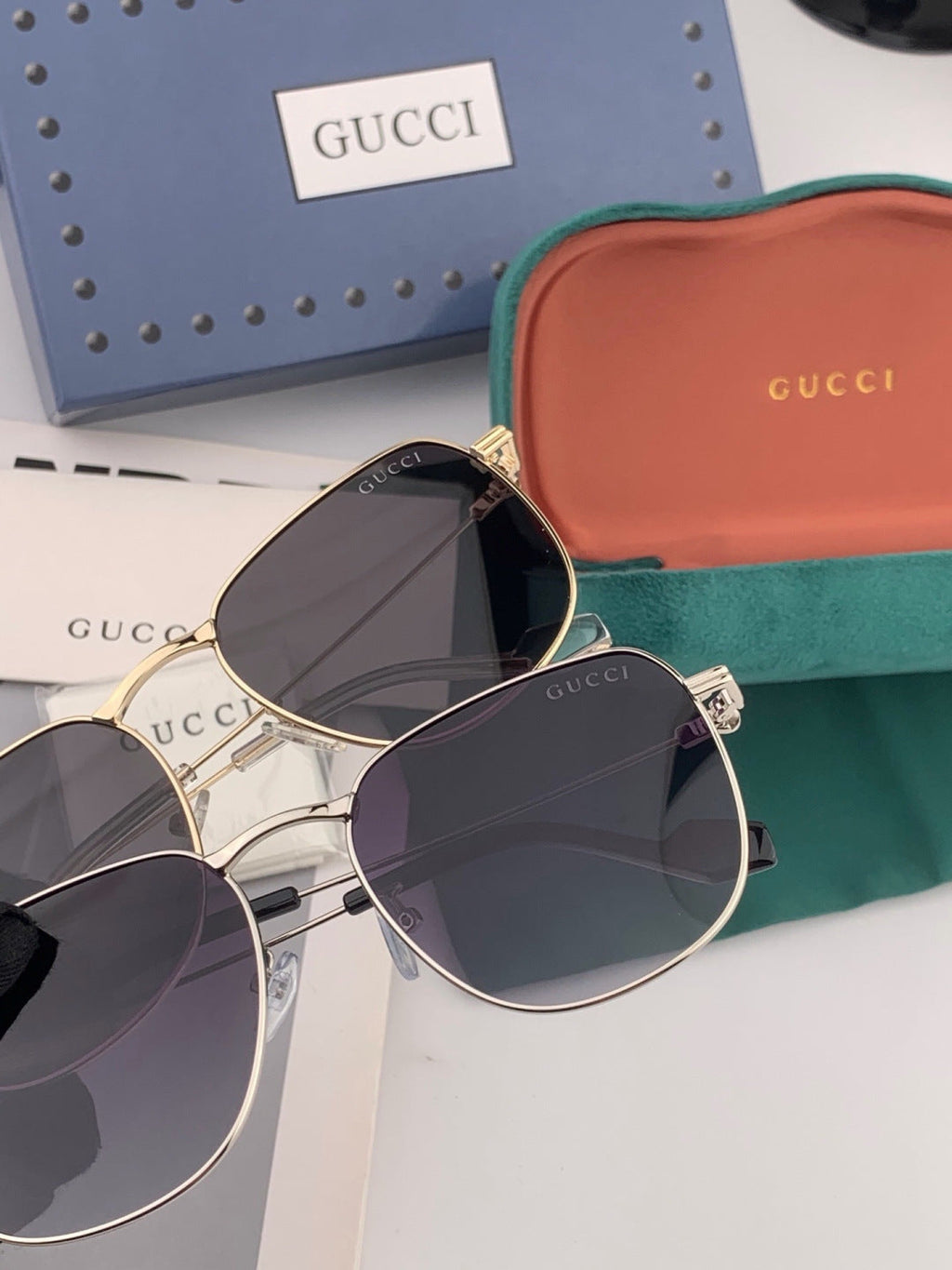 Gucci G6162 Polarized Oversized Black Lens Sunglasses for Men & Women - detail image 5