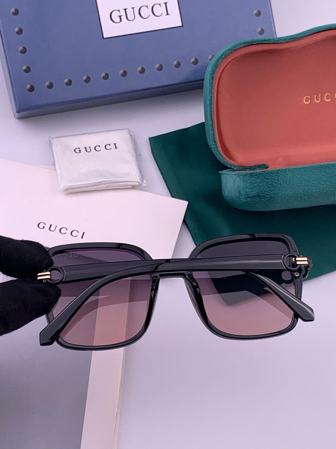 Gucci G9223 Polarized Square Brown Lens Sunglasses for Men & Women - detail image 5
