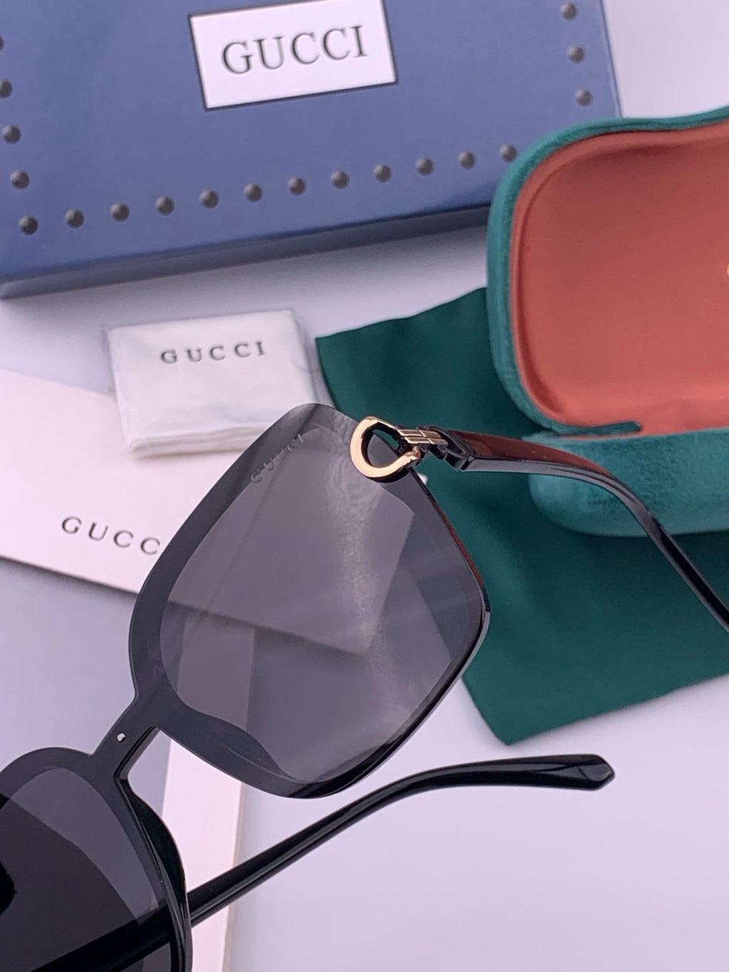 Gucci G9223 Polarized Square Black Lens Sunglasses for Men & Women - detail image 7