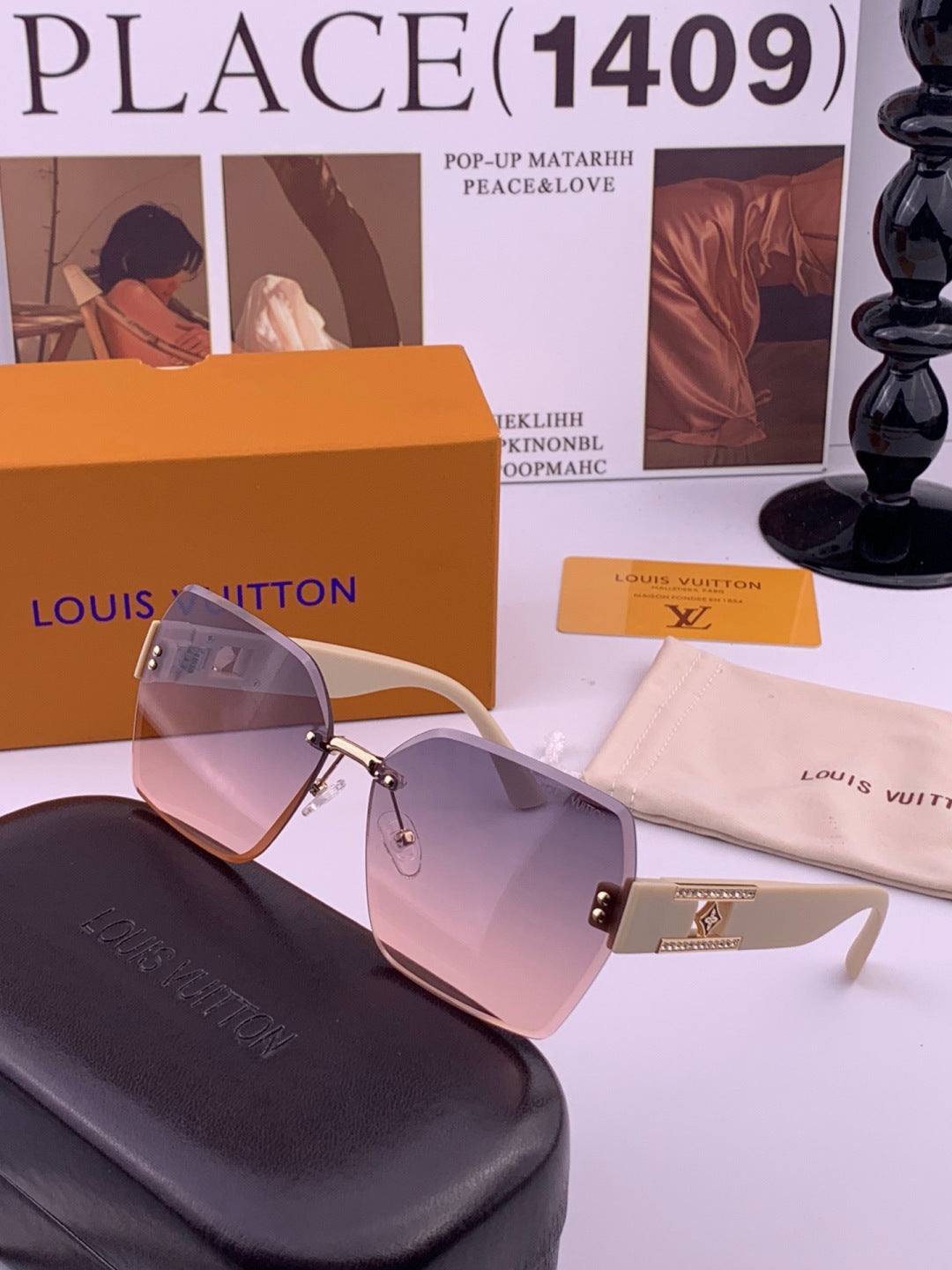 Louis Vuitton L9261 Square Gold Lens Sunglasses for Men & Women - detail image 2
