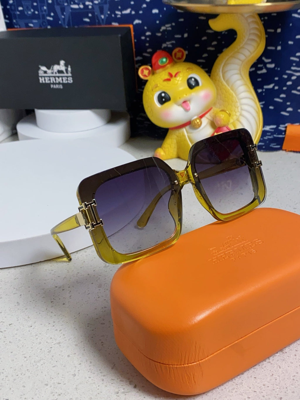 Hermès Square Brown Lens Sunglasses for Men & Women - 450018 - detail image 8