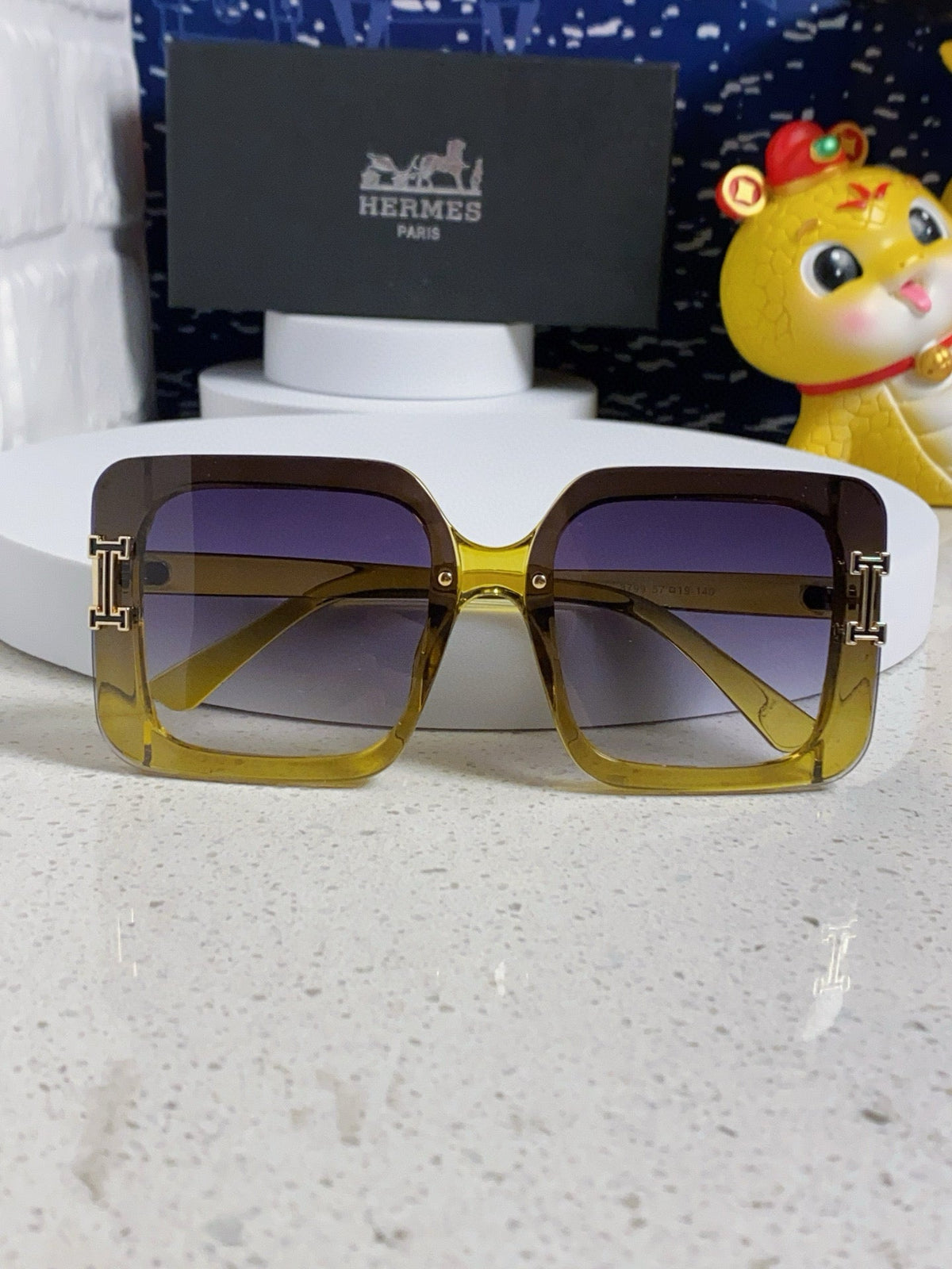 Hermès Square Brown Lens Sunglasses for Men & Women - 416506 - detail image 7