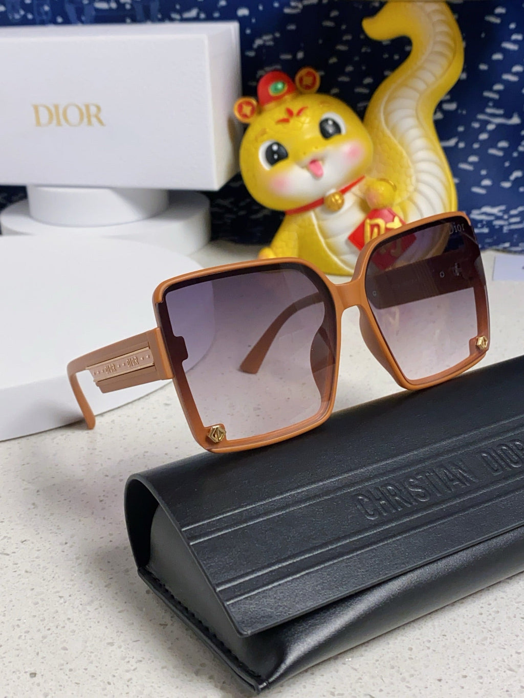 Dior Polarized Fashion Silver Lens Sunglasses for Women - 997972 - detail image 10