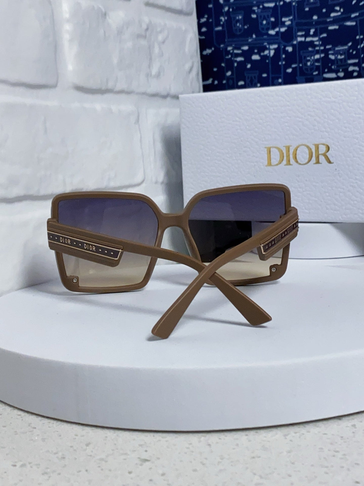 Dior Polarized Fashion Gray Lens Sunglasses for Women - 997973 - detail image 3