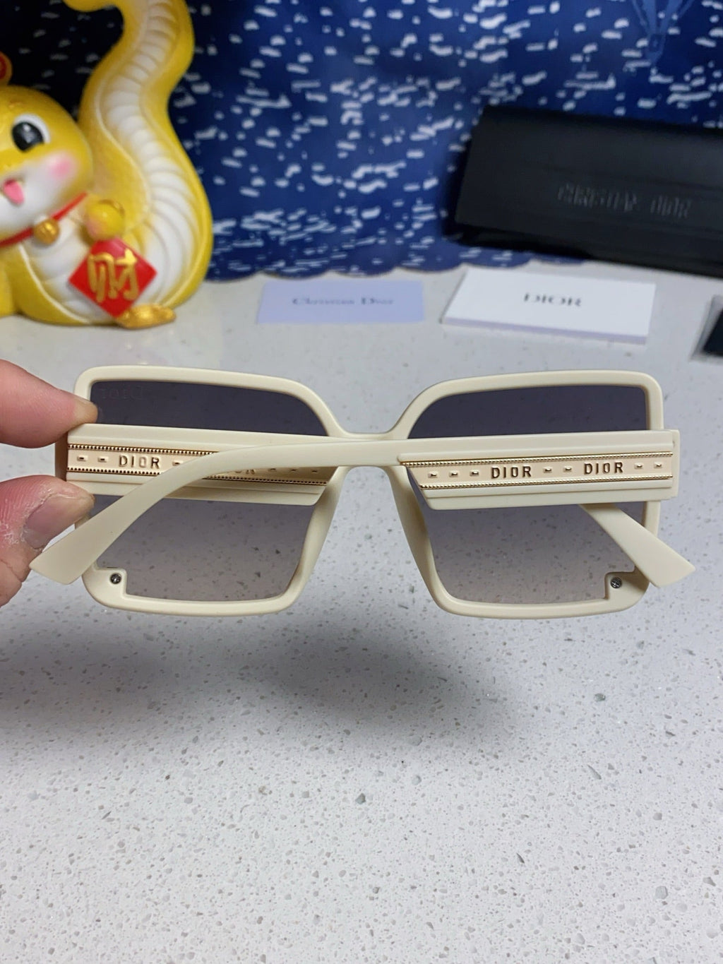 Dior Polarized Fashion Gray Lens Sunglasses for Women - 997974 - detail image 5