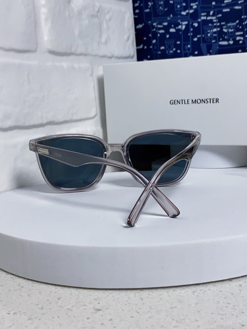 Gentle Monster HEIZER Square Blue Lens Sunglasses for Men & Women - 488000 - detail image 3