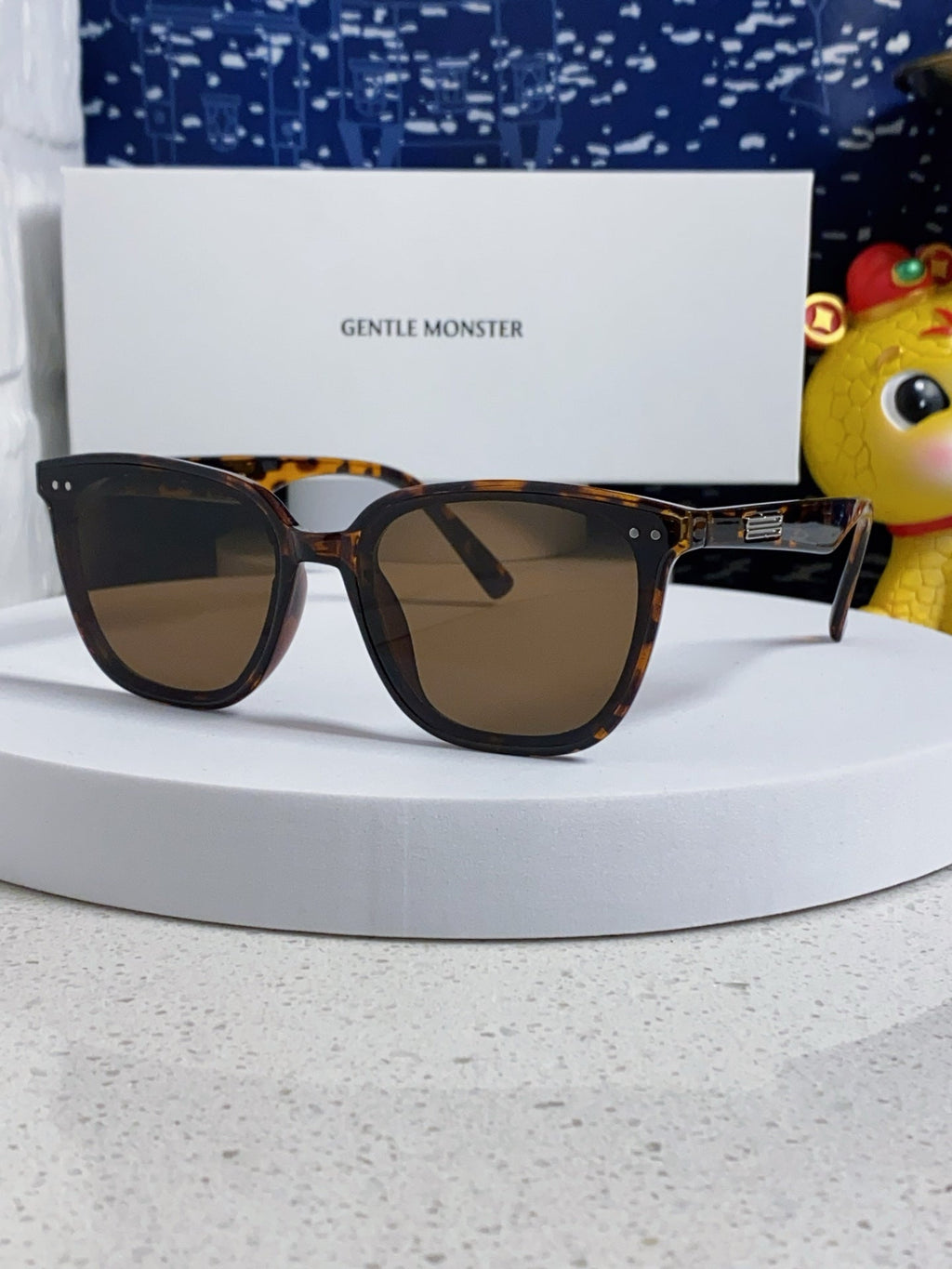 Gentle Monster HEIZER Square Brown Lens Sunglasses for Men & Women - 488003