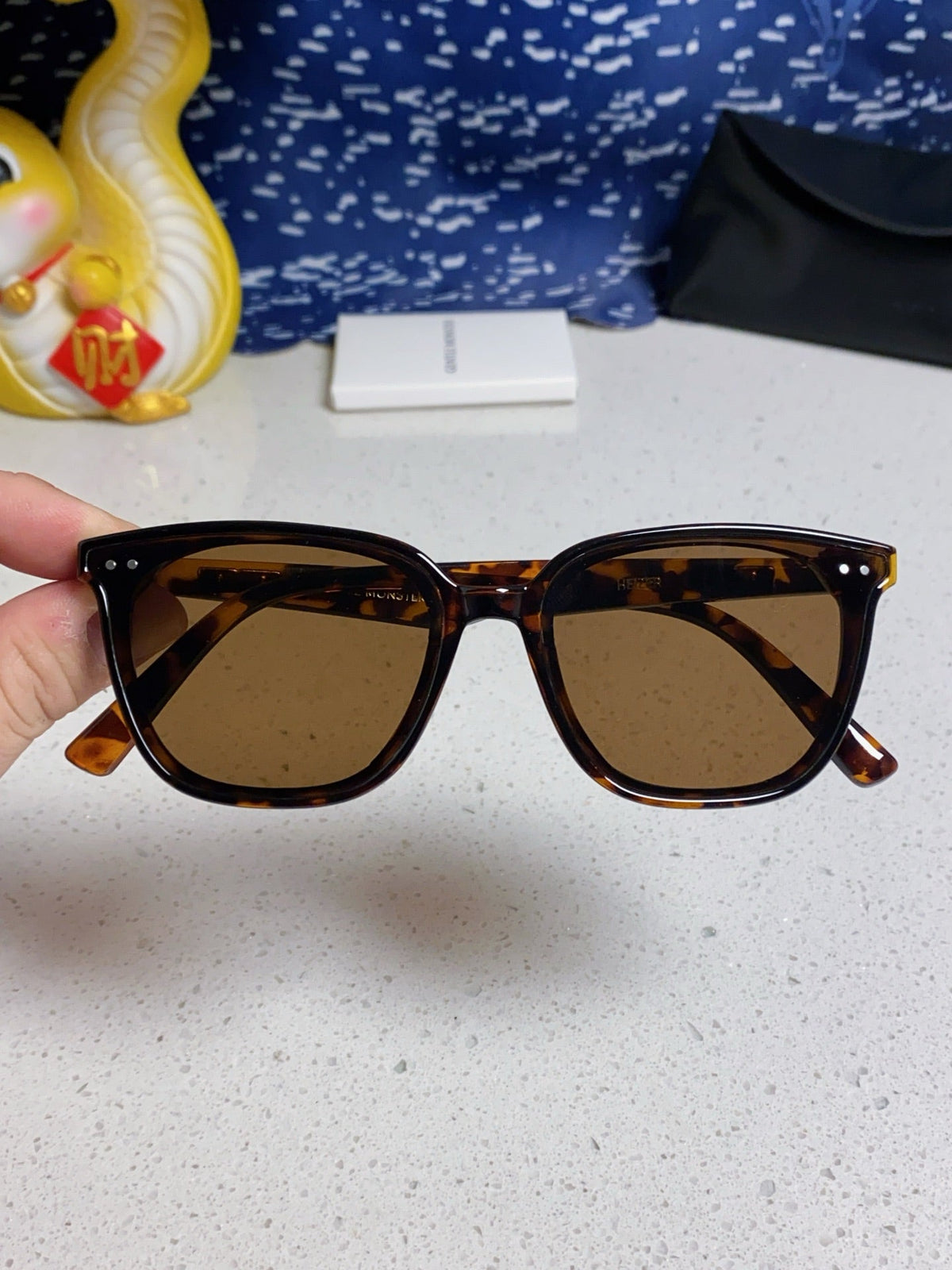 Gentle Monster HEIZER Square Brown Lens Sunglasses for Men & Women - 488003 - detail image 4