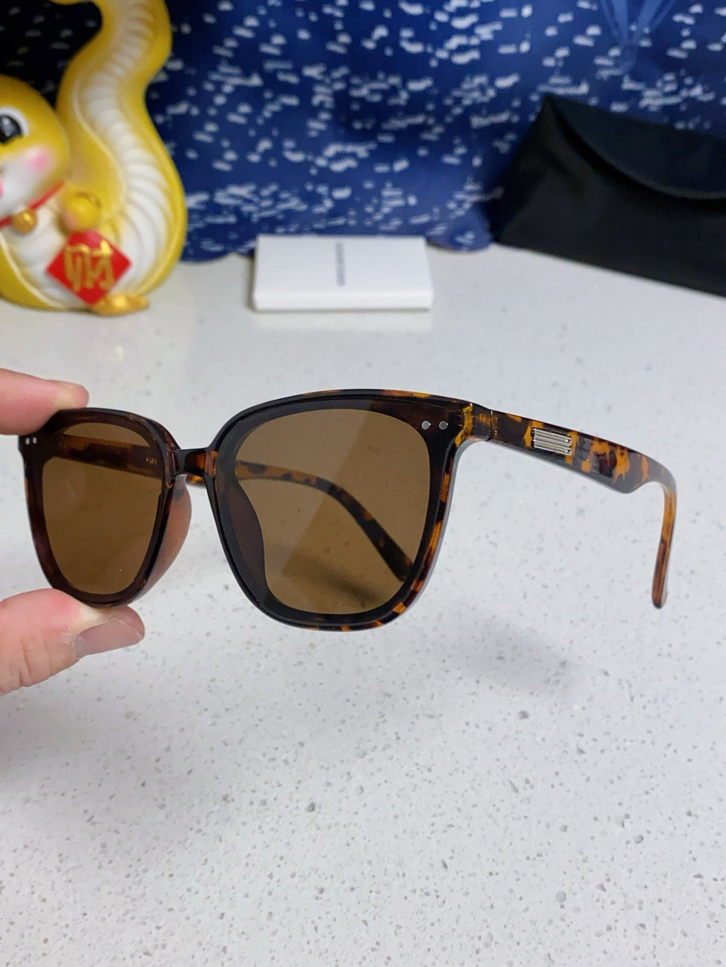 Gentle Monster HEIZER Square Brown Lens Sunglasses for Men & Women - 432935 - detail image 6