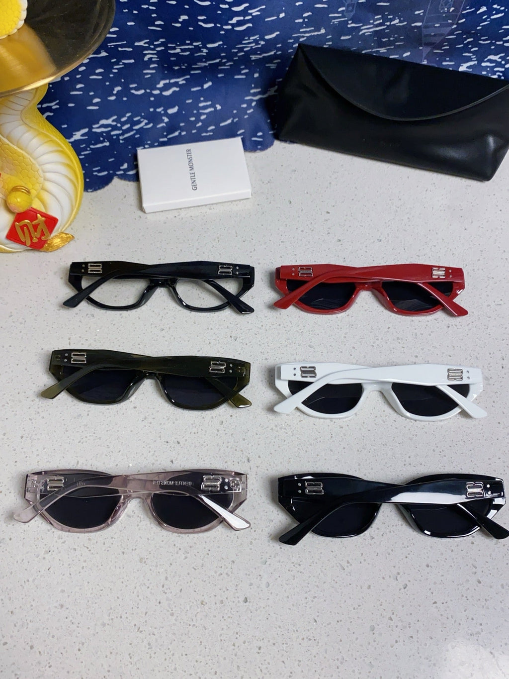 Gentle Monster ROCOCO Cat-Eye Black Lens Sunglasses for Men & Women - 432931 - detail image 11