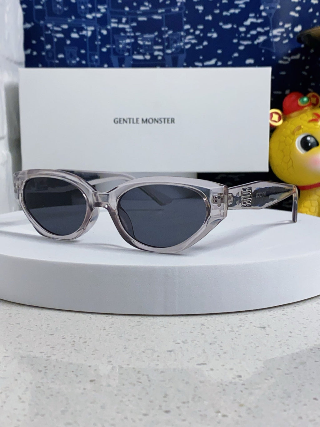 Gentle Monster ROCOCO Cat-Eye Silver Lens Sunglasses for Men & Women