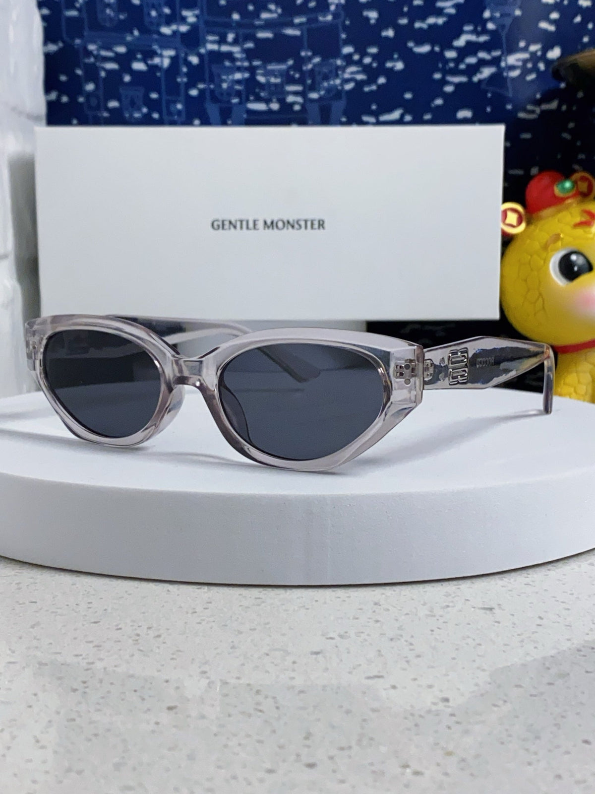 Gentle Monster ROCOCO Cat-Eye Silver Lens Sunglasses for Men & Women