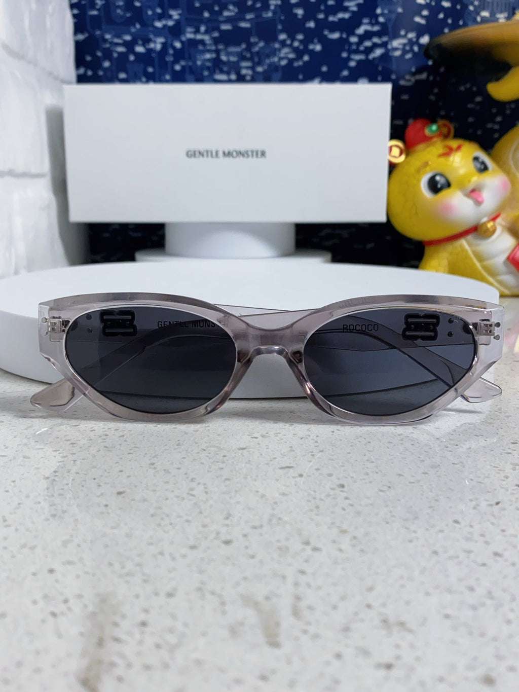 Gentle Monster ROCOCO Cat-Eye Silver Lens Sunglasses for Men & Women - detail image 9