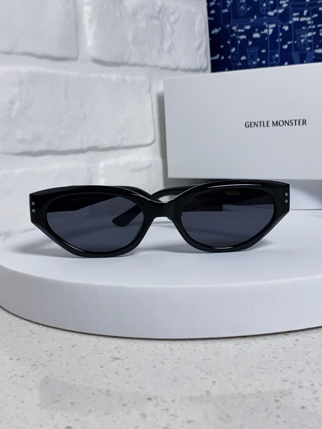 Gentle Monster ROCOCO Cat-Eye Black Lens Sunglasses for Men & Women - 432931 - detail image 2