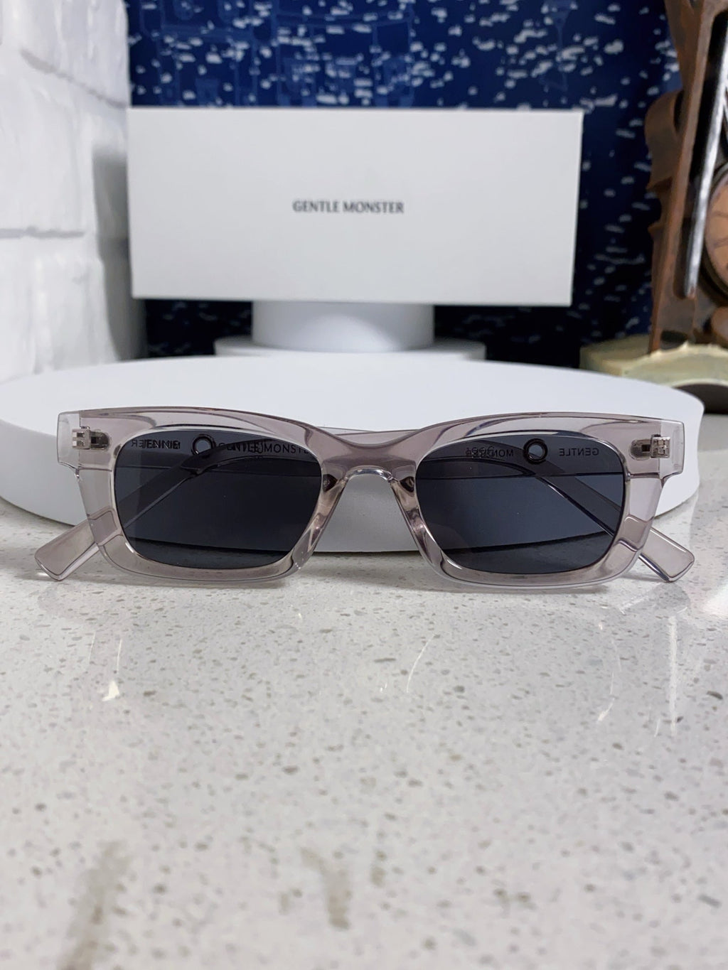 Gentle Monster JENNIE1996 Cat-Eye Silver Lens Sunglasses for Women - detail image 10