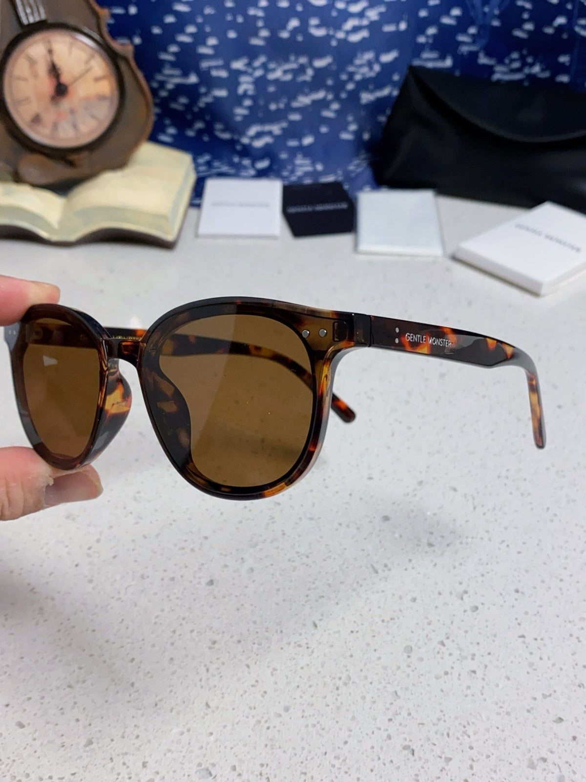 Gentle Monster LANG Square Brown Lens Sunglasses for Men & Women - detail image 6
