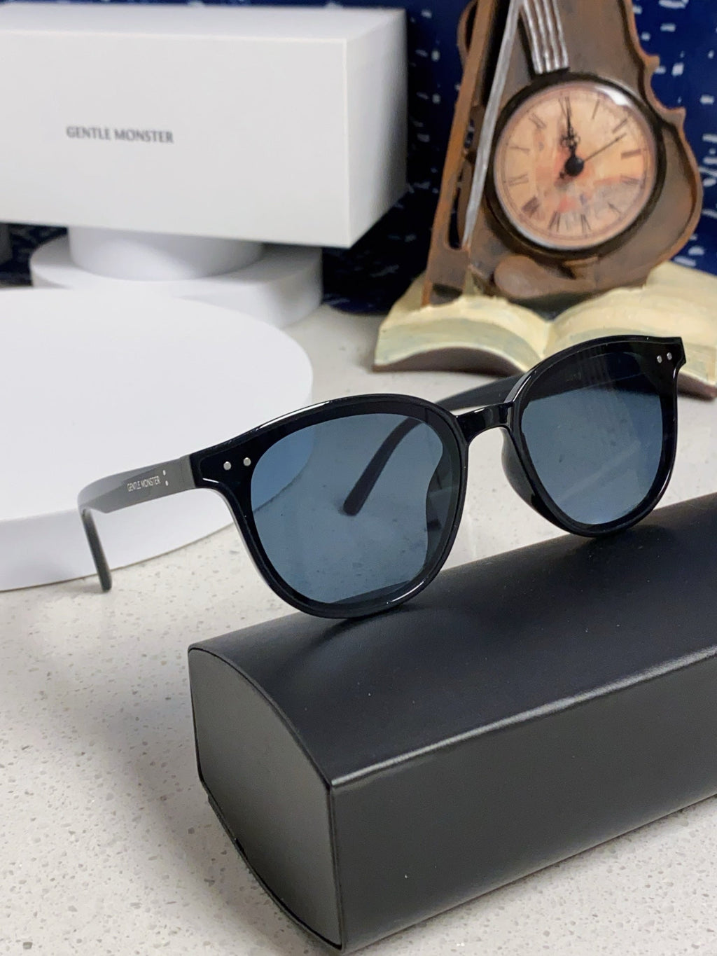 Gentle Monster LANG Square Black Lens Sunglasses for Men & Women - detail image 10