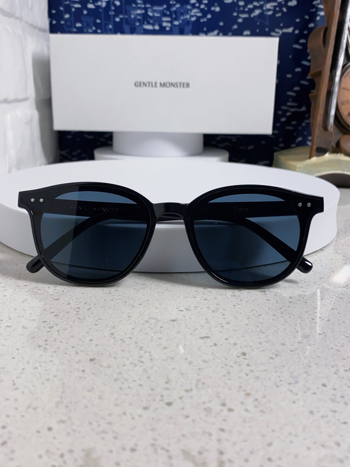 Gentle Monster LANG Square Black Lens Sunglasses for Men & Women - detail image 9