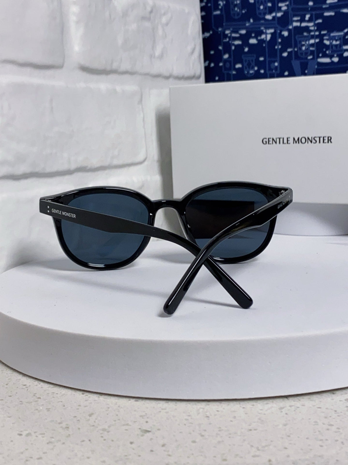 Gentle Monster LANG Square Black Lens Sunglasses for Men & Women - detail image 3