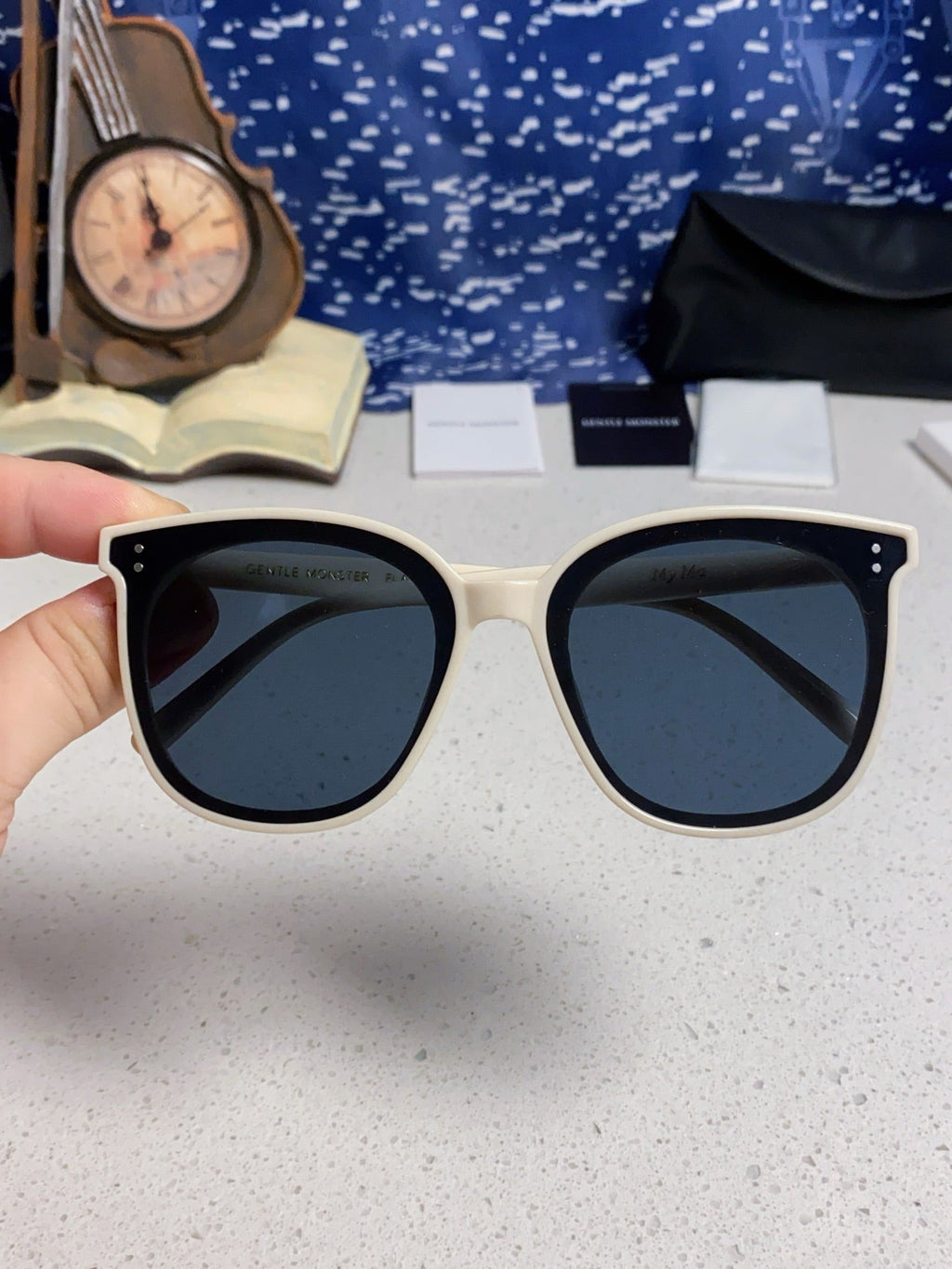Gentle Monster MYMA Oversized Blue Lens Sunglasses for Men & Women - detail image 4