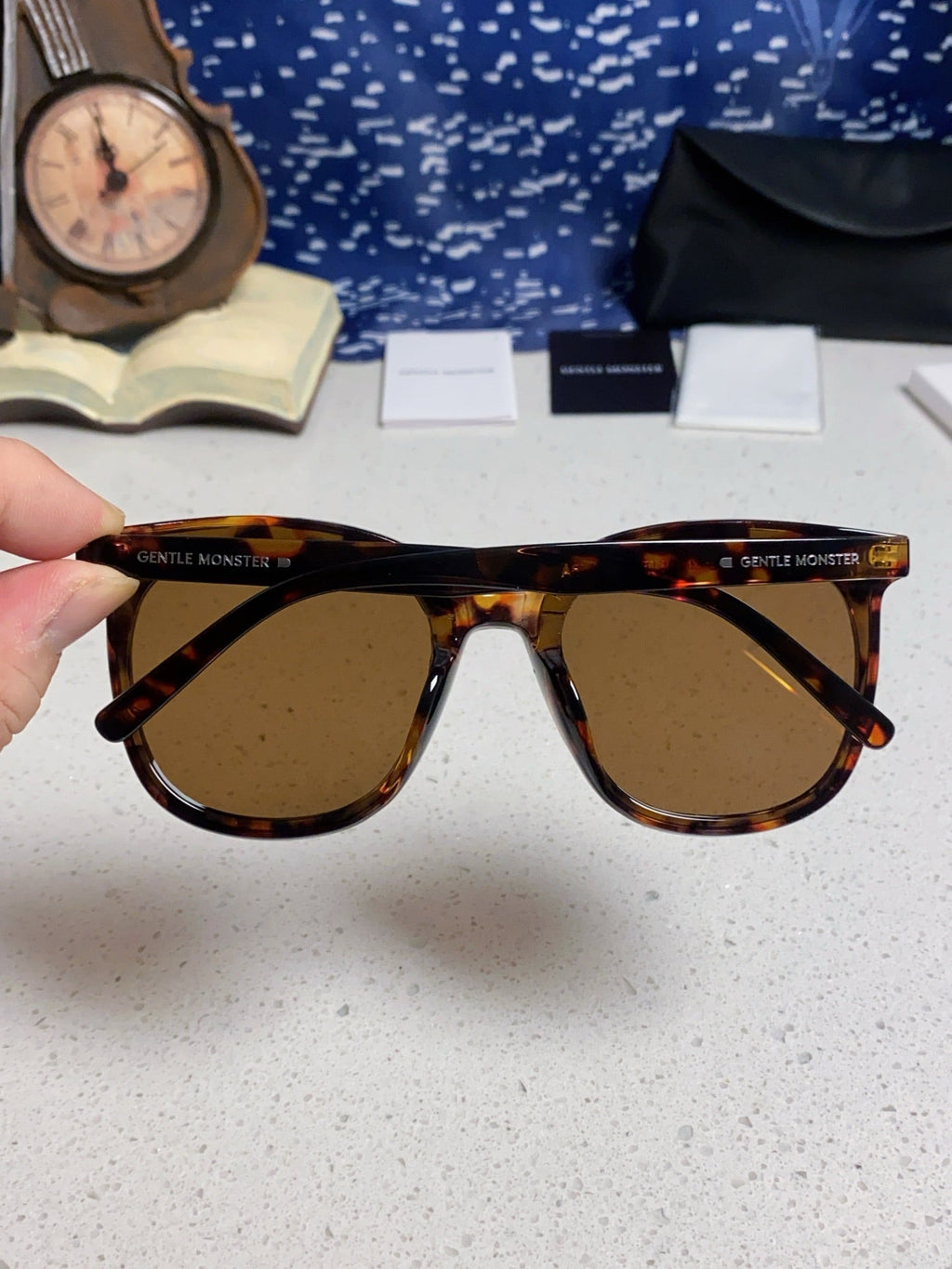 Gentle Monster MYMA Oversized Brown Lens Sunglasses for Men & Women - detail image 5