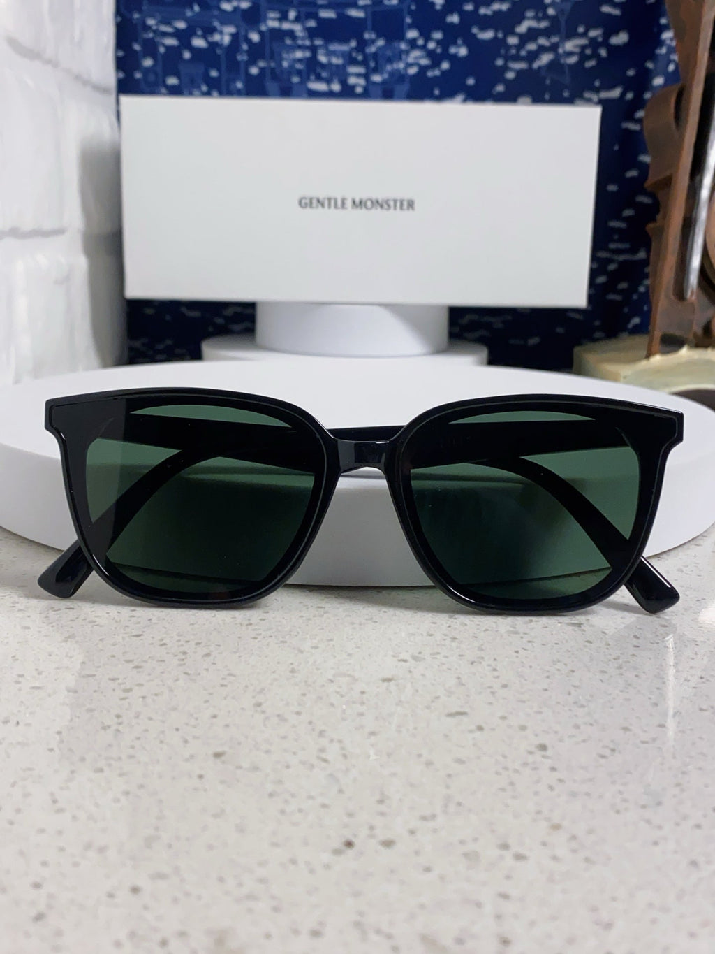 Gentle Monster LILIT Fashion Black Lens Sunglasses for Men & Women - detail image 9