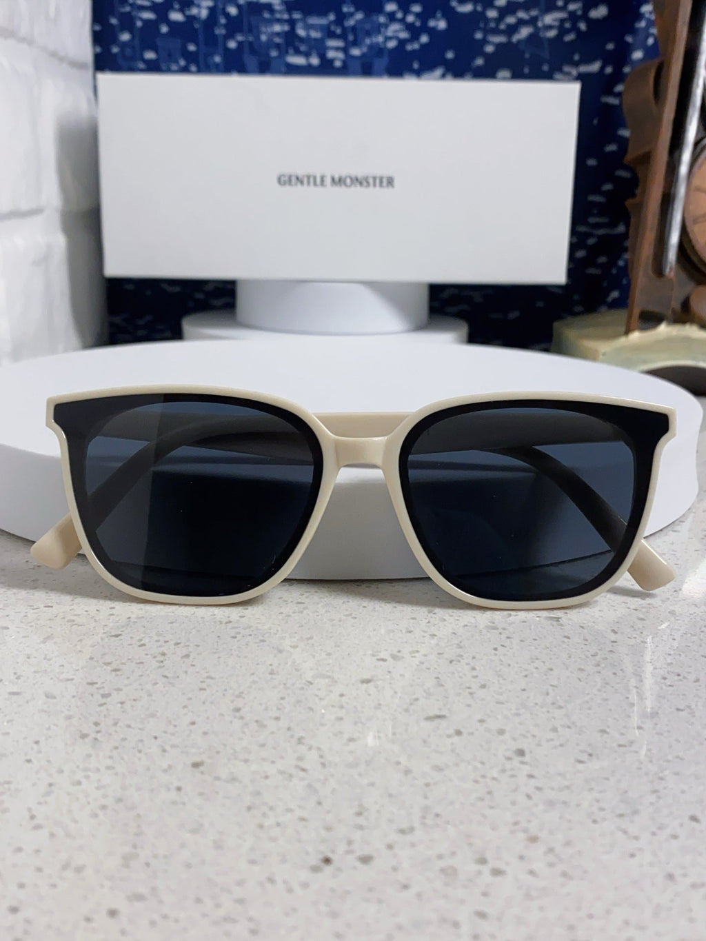 Gentle Monster LILIT Fashion Blue Lens Sunglasses for Men & Women - 399388 - detail image 9