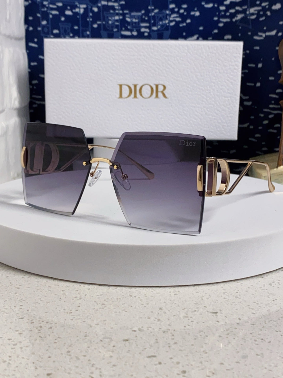 Dior 30MONTAIGNE Lightweight Rimless Gray Lens Sunglasses for Men & W - 867125