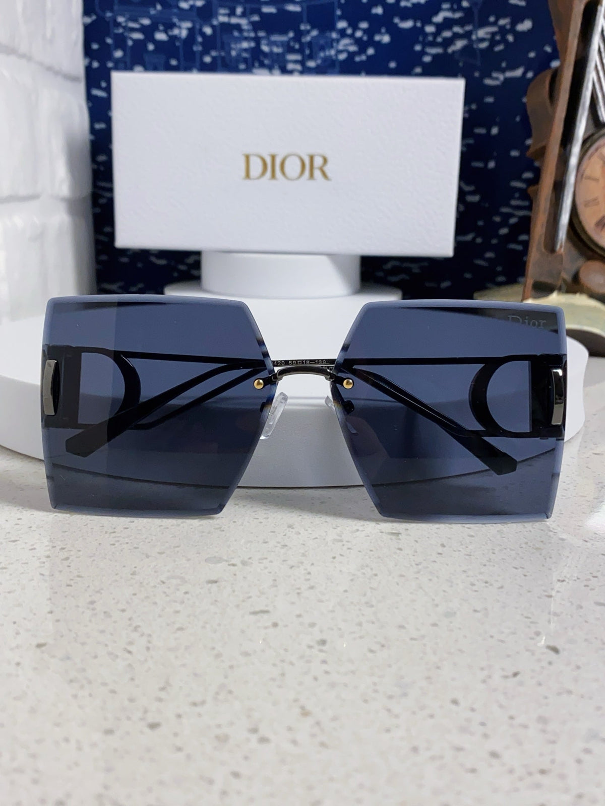 Dior 30MONTAIGNE Lightweight Rimless Red Lens Sunglasses for Men & Wo - 867127 - detail image 9