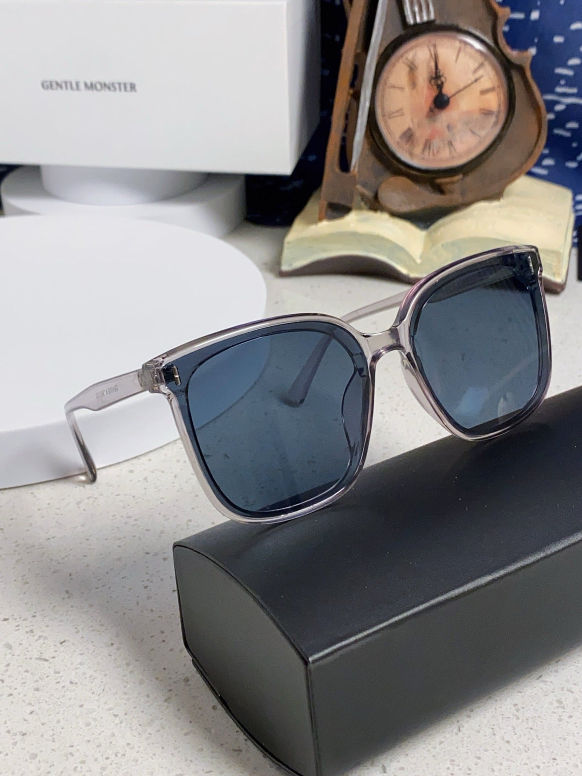 Gentle Monster FIRDA Oversized Blue Lens Sunglasses for Women - 158667 - detail image 10
