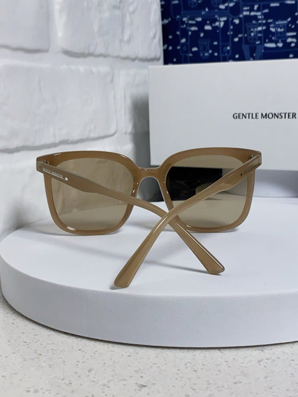 Gentle Monster FIRDA Oversized Gray Lens Sunglasses for Women - 158669 - detail image 3