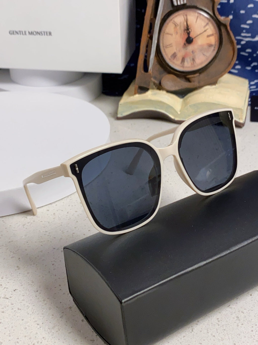 Gentle Monster FIRDA Oversized Brown Lens Sunglasses for Women - 158670 - detail image 10