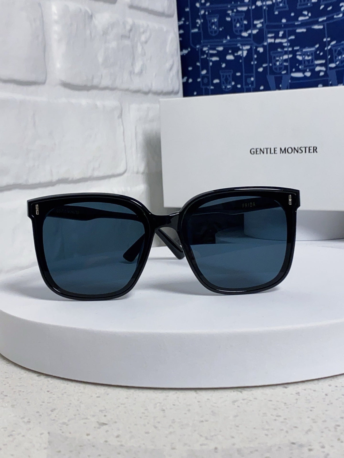 Gentle Monster FIRDA Oversized Red Lens Sunglasses for Women - 867253 - detail image 2