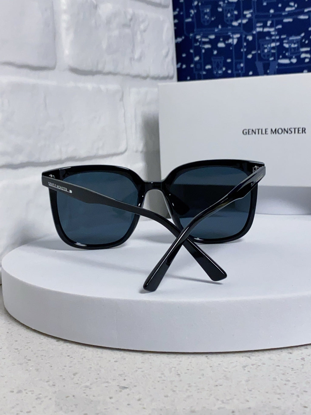 Gentle Monster FIRDA Oversized Red Lens Sunglasses for Women - 416483 - detail image 3